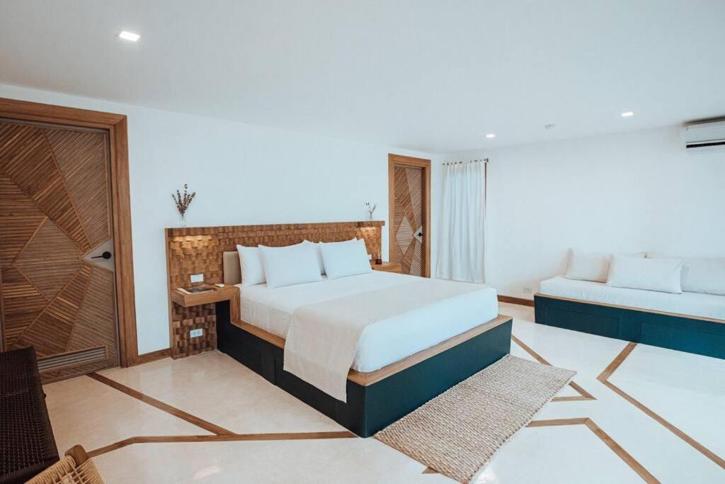Maison Bukana - King Suite Генерал-Луна Экстерьер фото